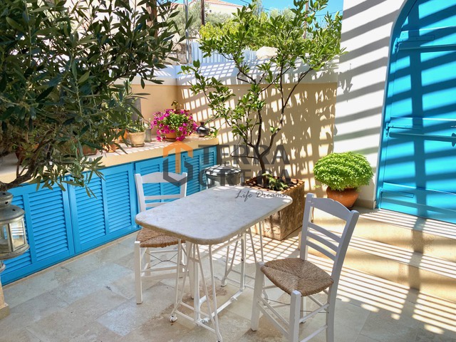 Φωτογραφία 20 από 22 — 2176280 — Maisonette for sale, Spetses, 175 sq m, €800,000