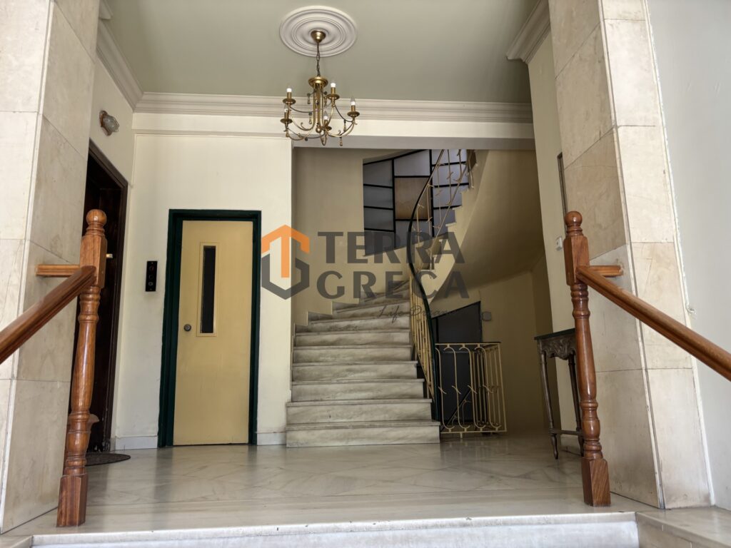 Φωτογραφία 29 από 29 — 1683022 — Apartment for sale, Kastella - Passalimani, 112 sq m, €350,000