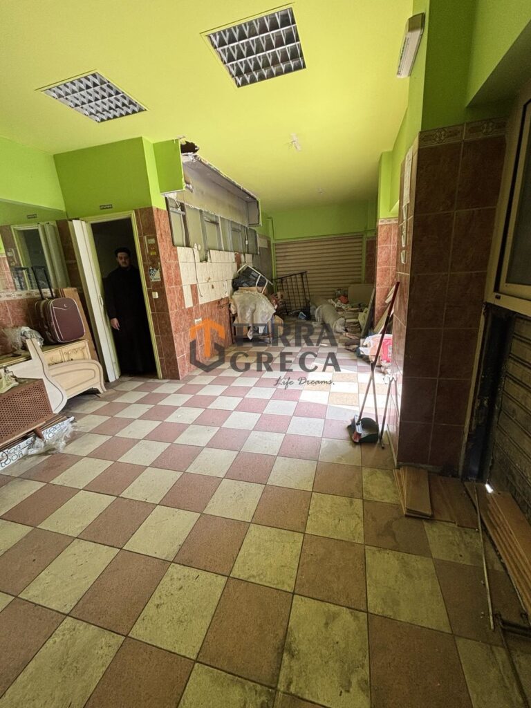 Φωτογραφία 5 από 10 — 1536603 — Κατάστημα Προς Πώληση, Πειραϊκή – Χατζηκυριάκειο, 78 τ.μ., €144.000