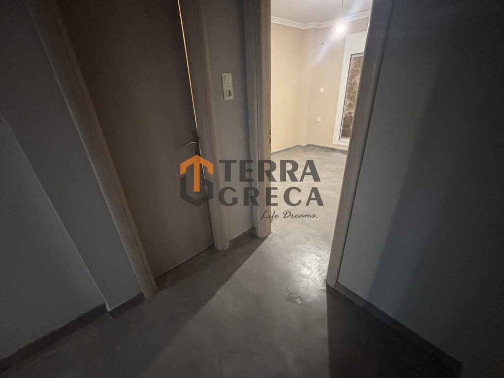 Φωτογραφία 17 από 28 — 1541086 — Apartment for sale, Petralona, 50 sq m, €75,000