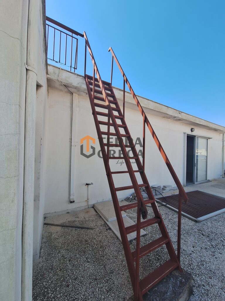 Φωτογραφία 8 από 30 — 1127623 — Κτήριο επαγγελματικών χώρων Προς Πώληση, Κέντρο – Λιμάνι, 1.000 τ.μ., €2.150.000
