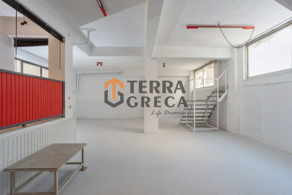 Φωτογραφία 2 από 19 — 1317214 — Warehouse for sale, Vironas, 121 sq m, €115,000