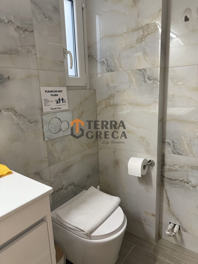 Φωτογραφία 12 από 30 — 1648584 — Apartment for sale, Kastella - Passalimani, 66 sq m, €180,000