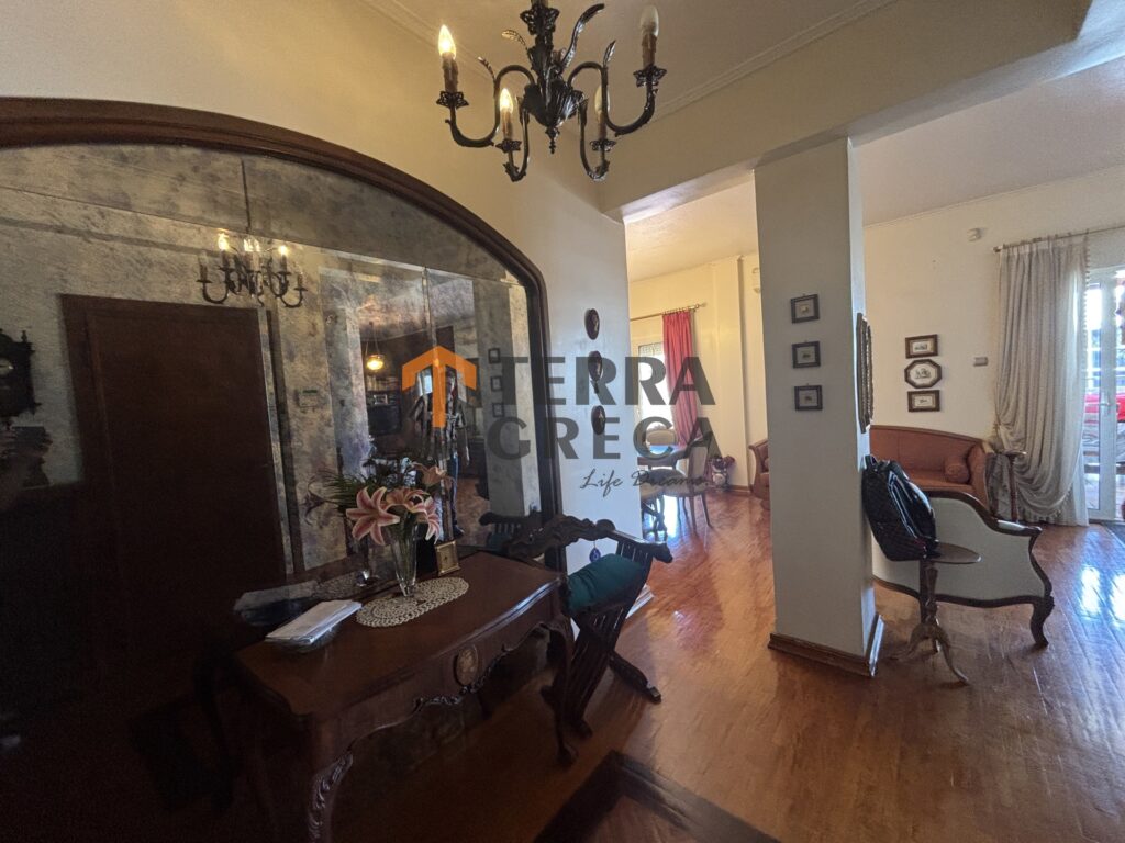 Φωτογραφία 2 από 29 — 1620379 — Apartment for sale, Piraiki - Chatzikyriakio, 120 sq m, €265,000