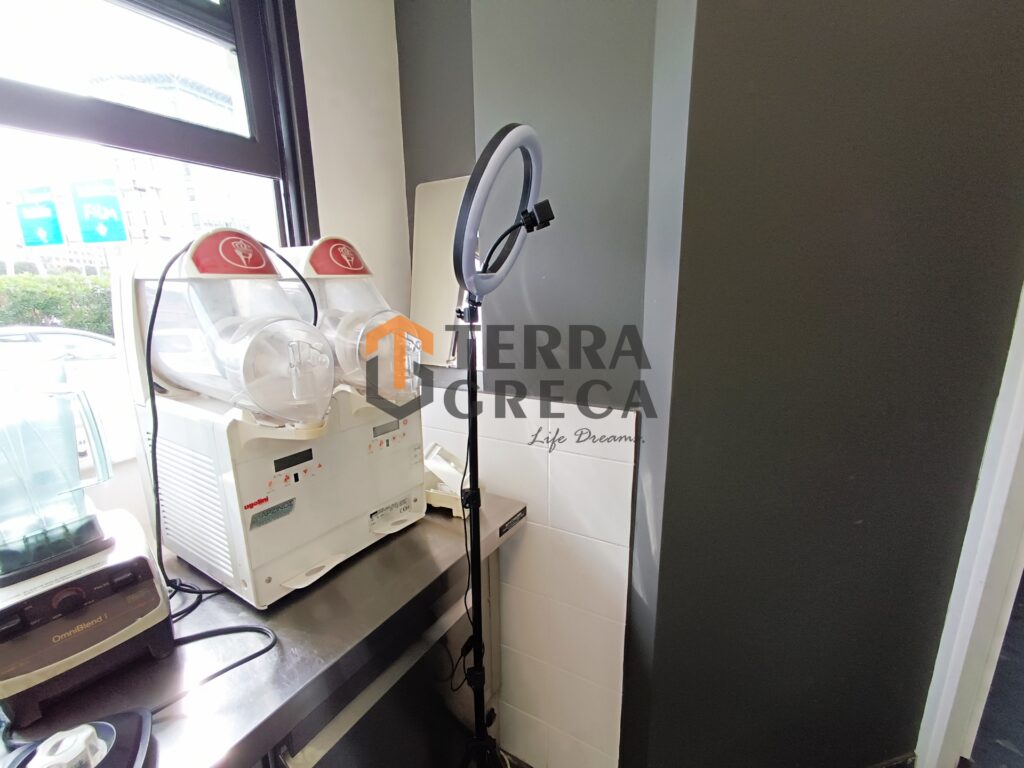 Φωτογραφία 11 από 30 — 1489594 — Shop to rent, Koukaki - Makrygianni, 600 sq m, €6,000