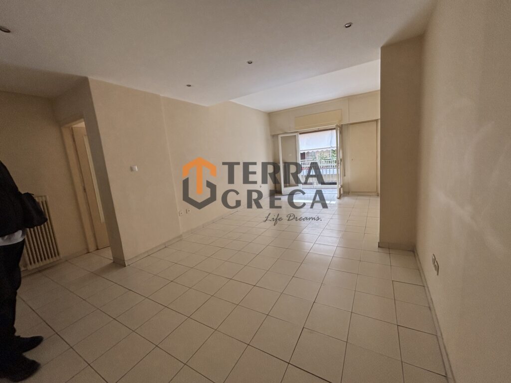 Φωτογραφία 2 από 19 — 1575678 — Apartment for sale, Kastella - Passalimani, 86 sq m, €180,000