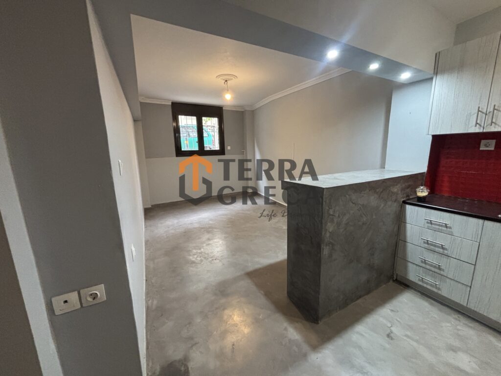 Φωτογραφία 4 από 28 — 1541086 — Apartment for sale, Petralona, 50 sq m, €75,000