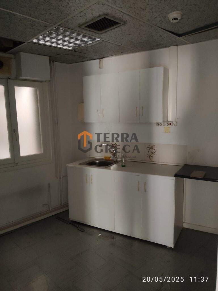 Φωτογραφία 24 από 30 — 1604988 — Office to rent, Kentro, 260 sq m, €3,500