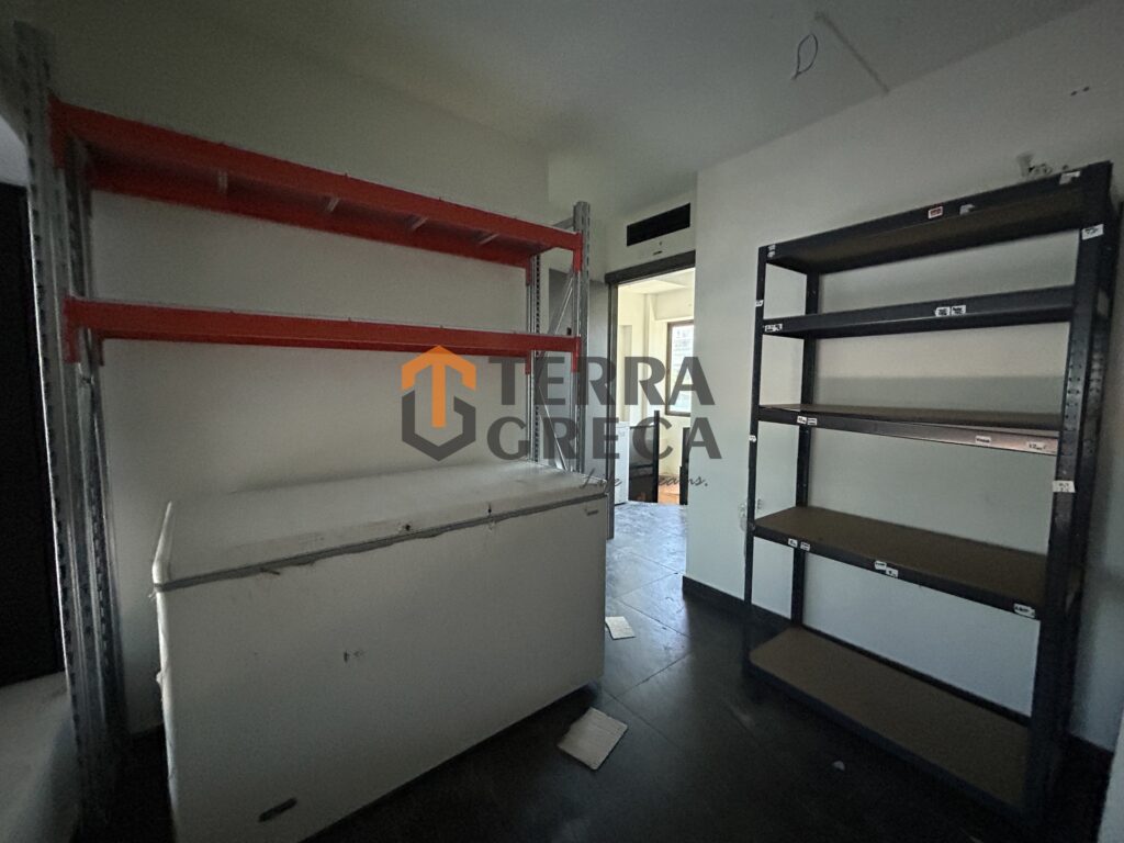 Φωτογραφία 6 από 12 — 1681666 — Shop to rent, Voula, 90 sq m, €3,500