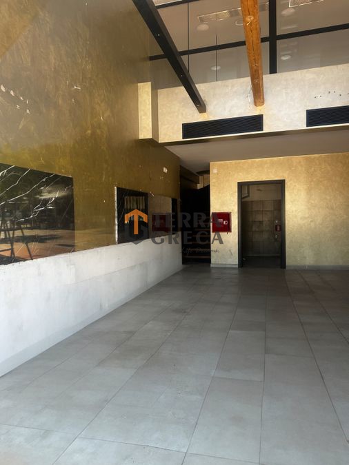 Φωτογραφία 2 από 12 — 1681666 — Shop to rent, Voula, 90 sq m, €3,500