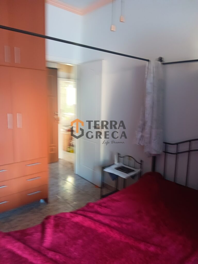 Φωτογραφία 22 από 29 — 1289697 — Πολυκατοικία/Κτίριο Προς Πώληση, Κερατσίνι, 107 τ.μ., €150.000