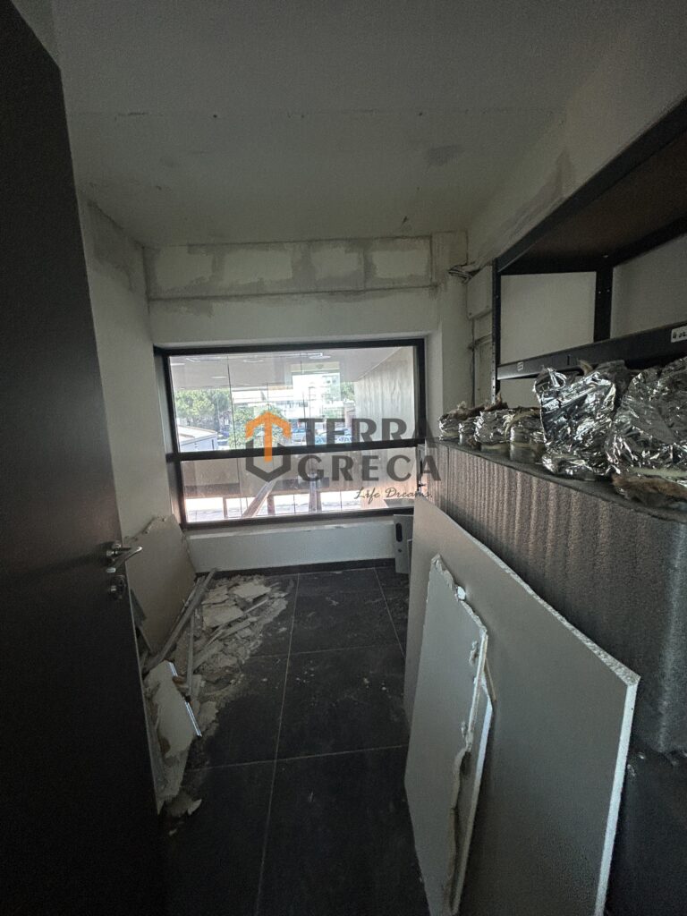 Φωτογραφία 9 από 12 — 1681666 — Shop to rent, Voula, 90 sq m, €3,500