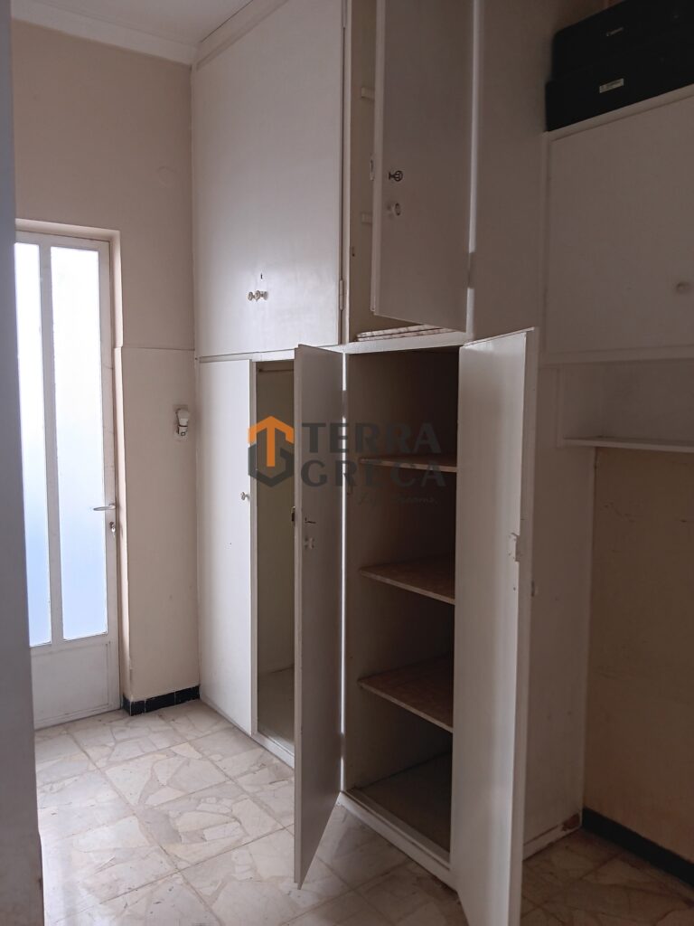 Φωτογραφία 13 από 20 — 1276244 — Apartment for sale, Keratsini, 130 sq m, €210,000