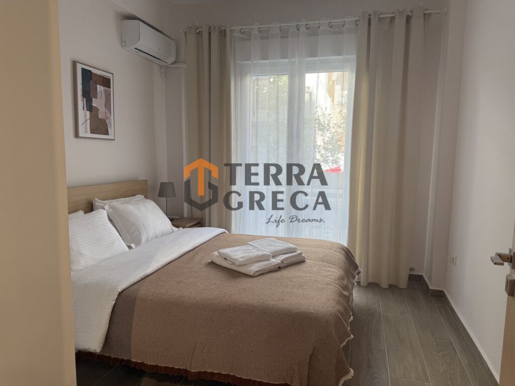 Φωτογραφία 3 από 30 — 1648584 — Apartment for sale, Kastella - Passalimani, 66 sq m, €180,000