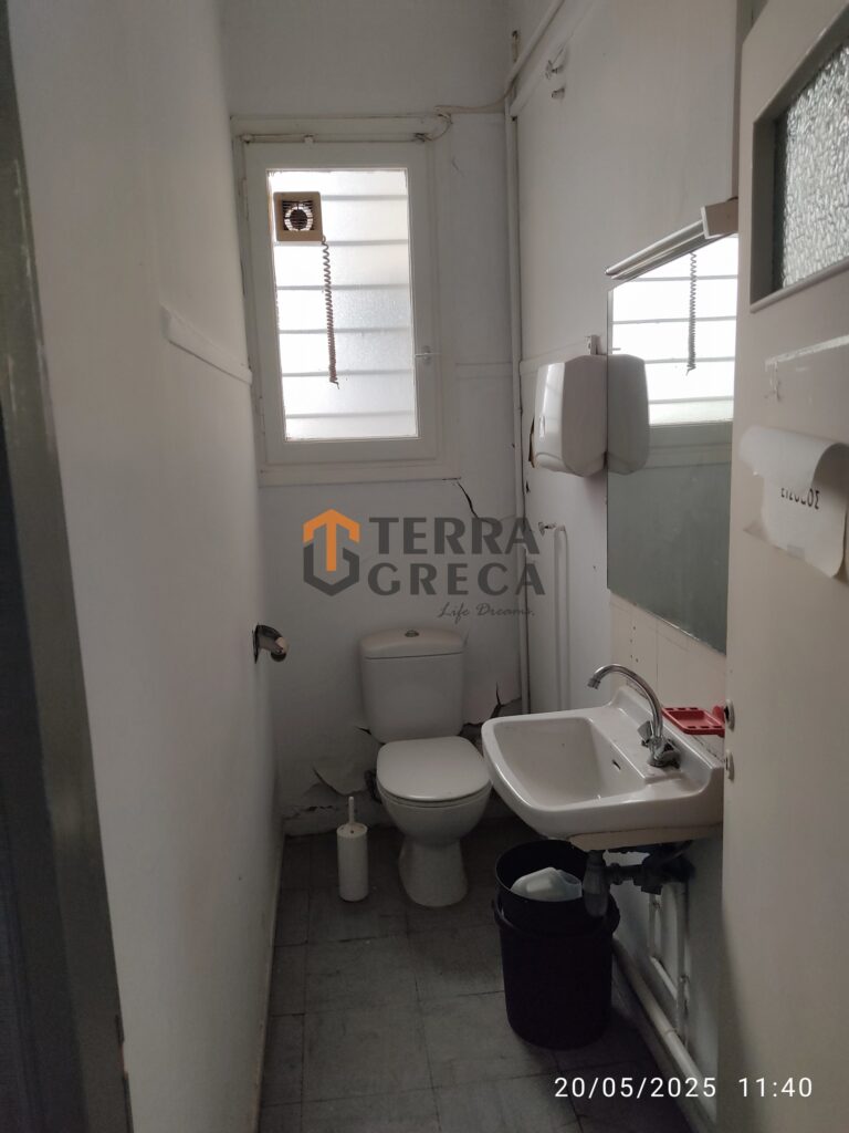 Φωτογραφία 16 από 30 — 1604988 — Office to rent, Kentro, 260 sq m, €3,500
