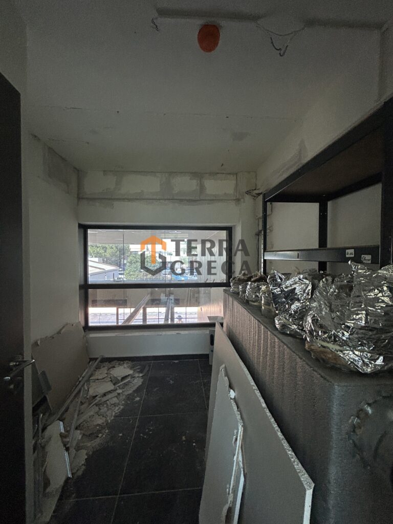 Φωτογραφία 4 από 12 — 1681666 — Shop to rent, Voula, 90 sq m, €3,500