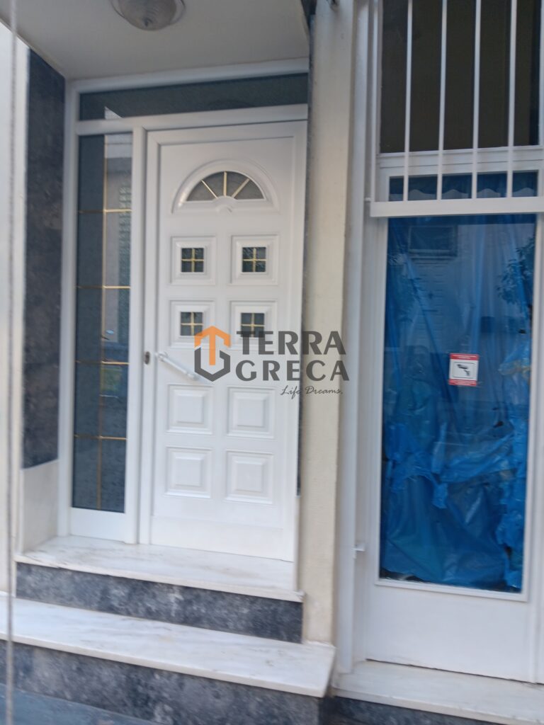 Φωτογραφία 2 από 29 — 1289697 — Πολυκατοικία/Κτίριο Προς Πώληση, Κερατσίνι, 107 τ.μ., €150.000