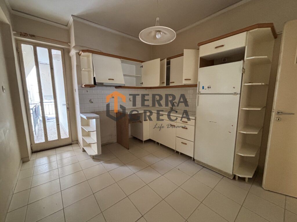 Φωτογραφία 11 από 19 — 1575678 — Apartment for sale, Kastella - Passalimani, 86 sq m, €180,000