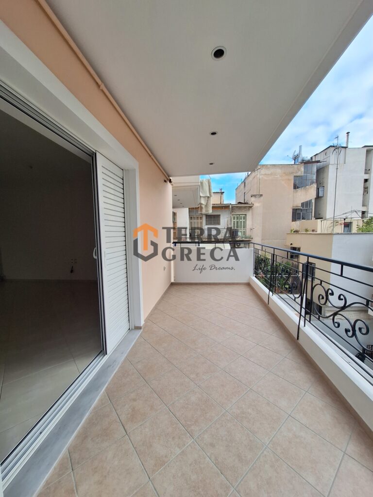 Φωτογραφία 13 από 16 — 1379368 — Apartment for sale, Petralona, 90 sq m, €270,000