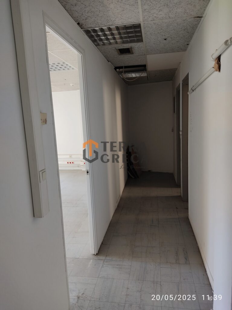 Φωτογραφία 25 από 30 — 1604988 — Office to rent, Kentro, 260 sq m, €3,500