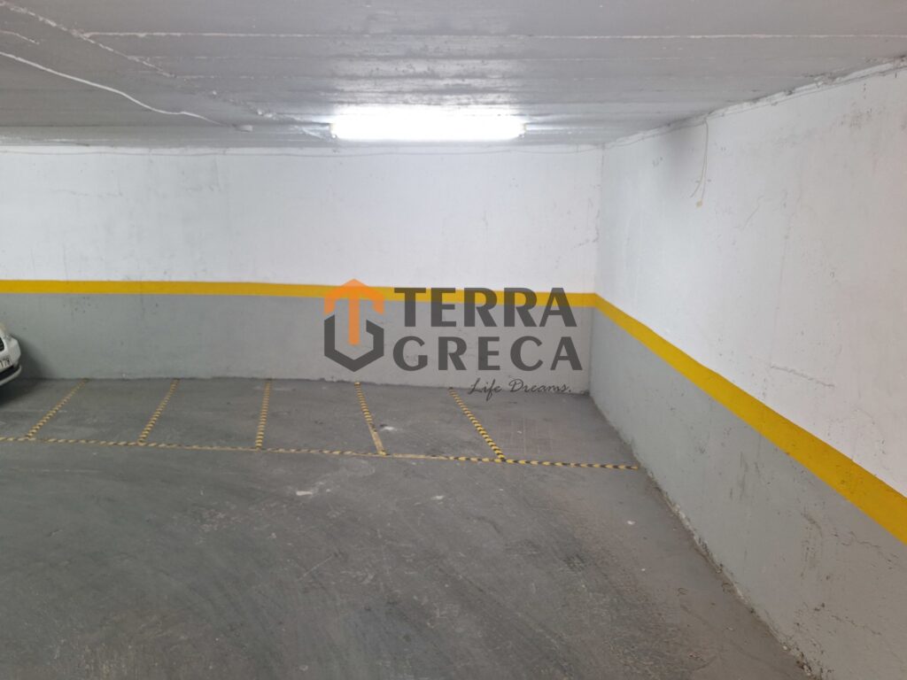 Φωτογραφία 3 από 15 — 1218734 — Parking for sale, Neos Kosmos, 195 sq m, €250,000