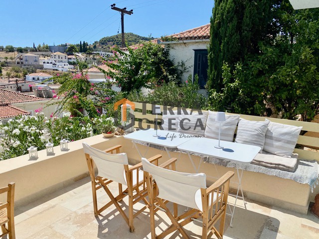 Φωτογραφία 19 από 22 — 2176280 — Maisonette for sale, Spetses, 175 sq m, €800,000