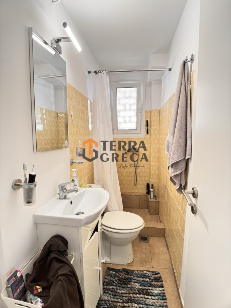 Φωτογραφία 13 από 30 — 943185 — Apartment for sale, Kastella - Passalimani, 135 sq m, €365,000