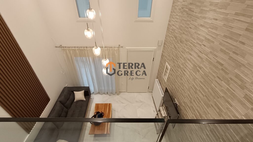 Φωτογραφία 3 από 15 — 1062774 — Loft for sale, Agios Dimitrios, 52 sq m, €178,000